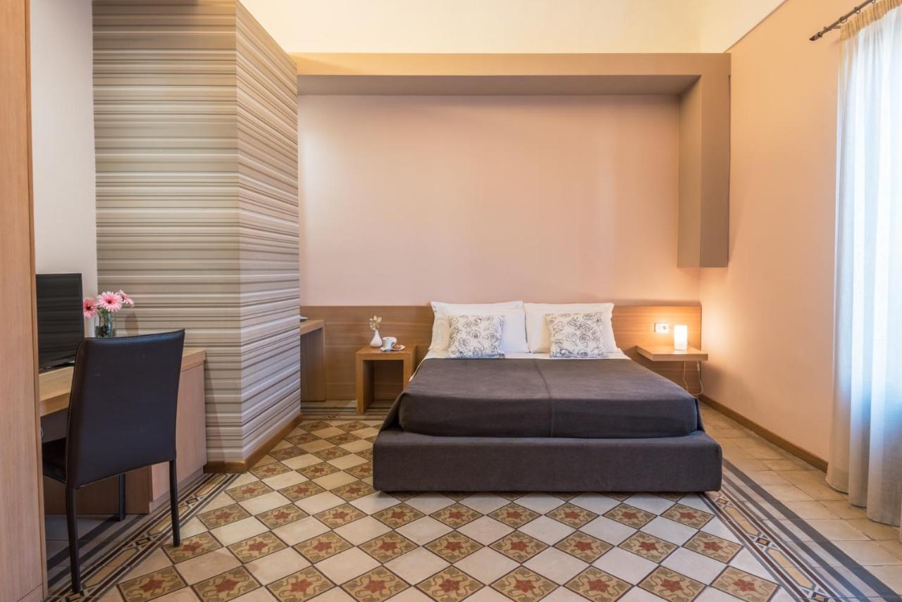 Hotel Vittorio Veneto Ragusa Exterior photo