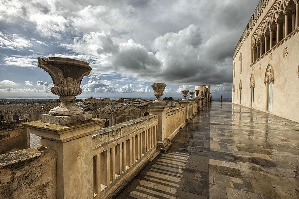 Hotel Vittorio Veneto Ragusa Exterior photo